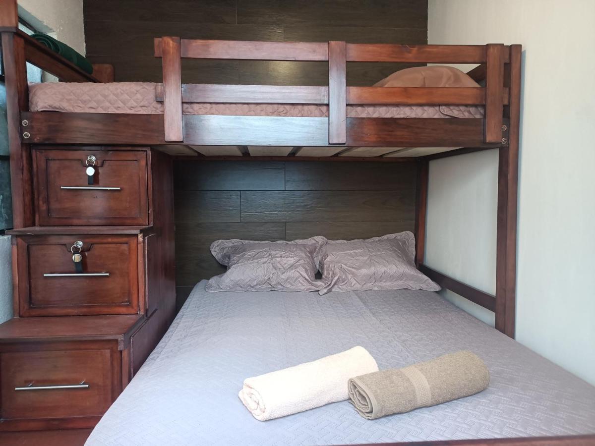 Budget Hostel Guatemala ภายนอก รูปภาพ