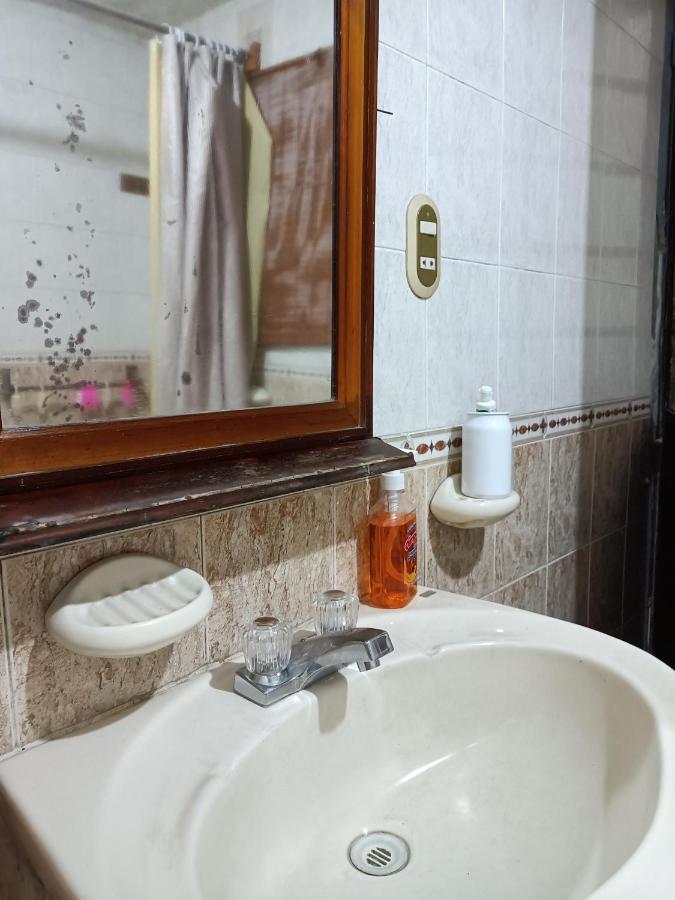 Budget Hostel Guatemala ภายนอก รูปภาพ