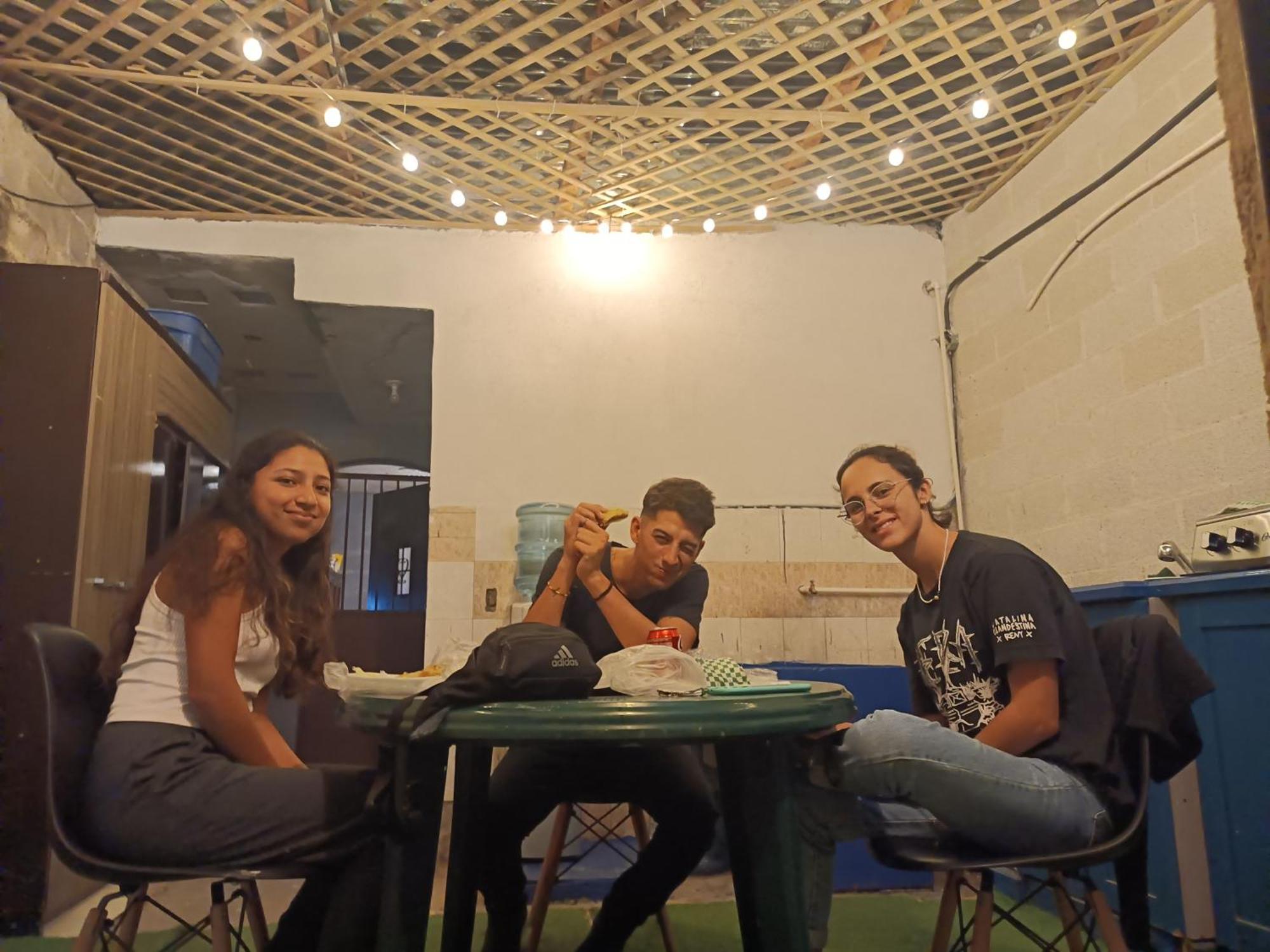 Budget Hostel Guatemala ภายนอก รูปภาพ